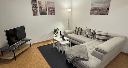 6th floor, amazing 2-bedroom apartment in charming Eaux-Vives, Genève