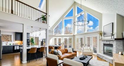 Views, Fire Pit, Game Rm, Theater, Sauna, Poker