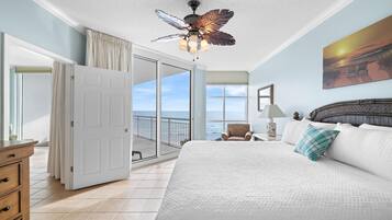 Condo, 1 King Bed with Sofa bed (Palacio 303) | 2 bedrooms, iron/ironing board