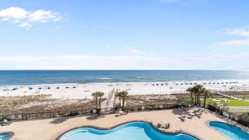 Condo, 1 King Bed with Sofa bed (Palacio 303) | Pool