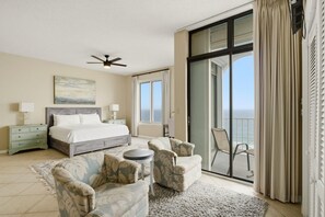 Condo, Multiple Beds (Summerchase Penthouse 4)