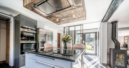 Chalet Aman - Two Bedroom Chalet, Sleeps 6