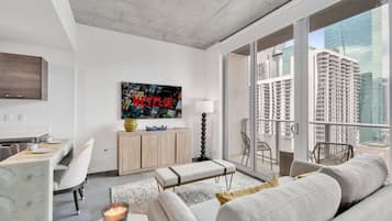 Smart TV, foosball, table tennis