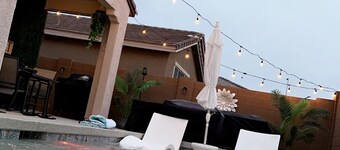 Private heated pool! 3 bed 2 bath home next to the Superstition Mountains!