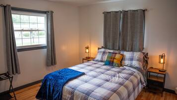 2 makuuhuonetta, työpöytä, silitysrauta/-lauta, Wi-Fi