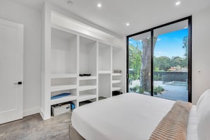3 chambres, fer et planche à repasser, lit de bébé portatif, Wi-Fi