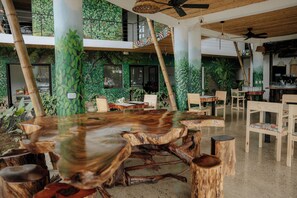 Restaurant - Bonding Coffee Roaster Café & Hotel (Quepos)
