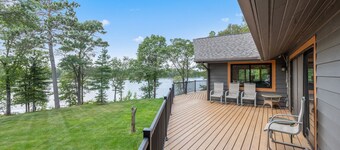 Spacious Family Cabin with Private Swimming Area