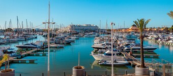 1BR w/ Marina View & Balcony – Vilamoura