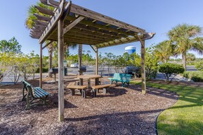 Condo, Multiple Beds (Grand Caribbean 422) | Outdoor dining
