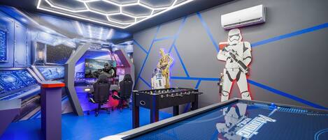 Spielezimmer