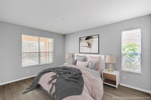 Villa | 6 bedrooms - Six Bed Pool Villa in Resort -close to Disney (Davenport)