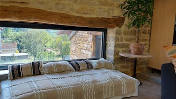 House, 4 Bedrooms, Private Pool | Living area