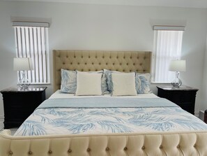 3 bedrooms, iron/ironing board, WiFi, bed sheets