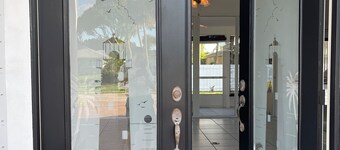 Charming 3-bedroom villa with AC and WiFi in lovely Sebastian