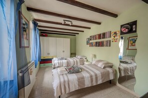 Appartement, 2 lits une place, cuisine