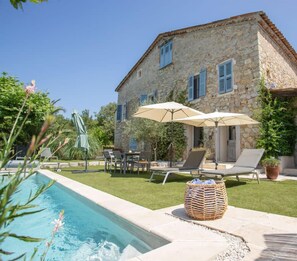 Pool - Magnificent Provencal Mas in the heart of the Fayence country (Montauroux)