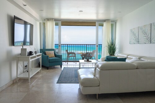 Beach Front spectacular view  2-bedroom condo ESJ Towers