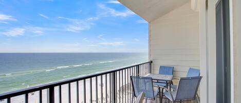 Condo, Multiple Beds (Lei Lani 706) | Outdoor dining