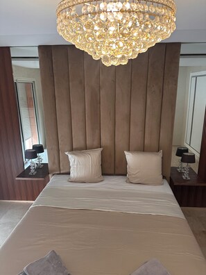 1 chambre, fer et planche à repasser, Wi-Fi, draps fournis