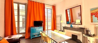 Le 22, T3 center Nîmes Maison Carrée, 2 bedrooms
