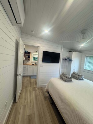 2 soverom, strykejern/-brett, wi-fi og sengetøy