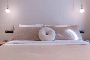 Luxury Apartment, City View | 1 bedroom, in-room safe, iron/ironing board, free WiFi - Phaedrus Living: Athens Luxury Residences Sands. (Athens)
