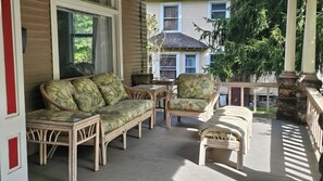Terrace/patio - Charming Heritage Home by YSU (Youngstown)