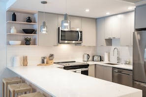 Leilighet – comfort, balkong, fjellutsikt | Eget kjøkken | Kjøleskap, mikrobølgeovn, ovn og kokeplater