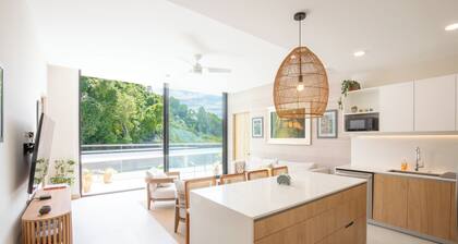 Cozy Apartment in a Gated Community with access to CoWorking Space