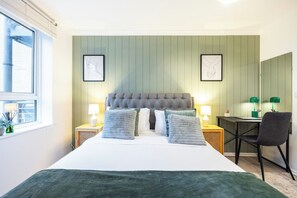 1 bedroom, iron/ironing board, Internet, bed sheets