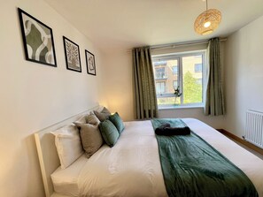 2 bedrooms, iron/ironing board, travel crib, free WiFi