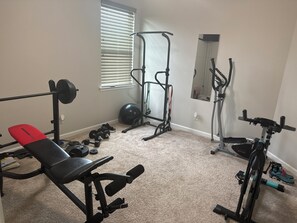 Fitness facility - Charming 2-bedroom loft with ac and gym.  (Slidell)