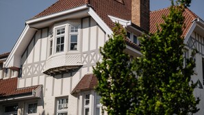 House | Exterior - Holiday Home in De Haan With Garden (De Haan)