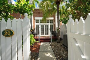 Exterior detail - Banana Wind at Truman Annex - 2 Bed / 2.5-Bath Condo w/ Shared Pool & Parking (Key West)