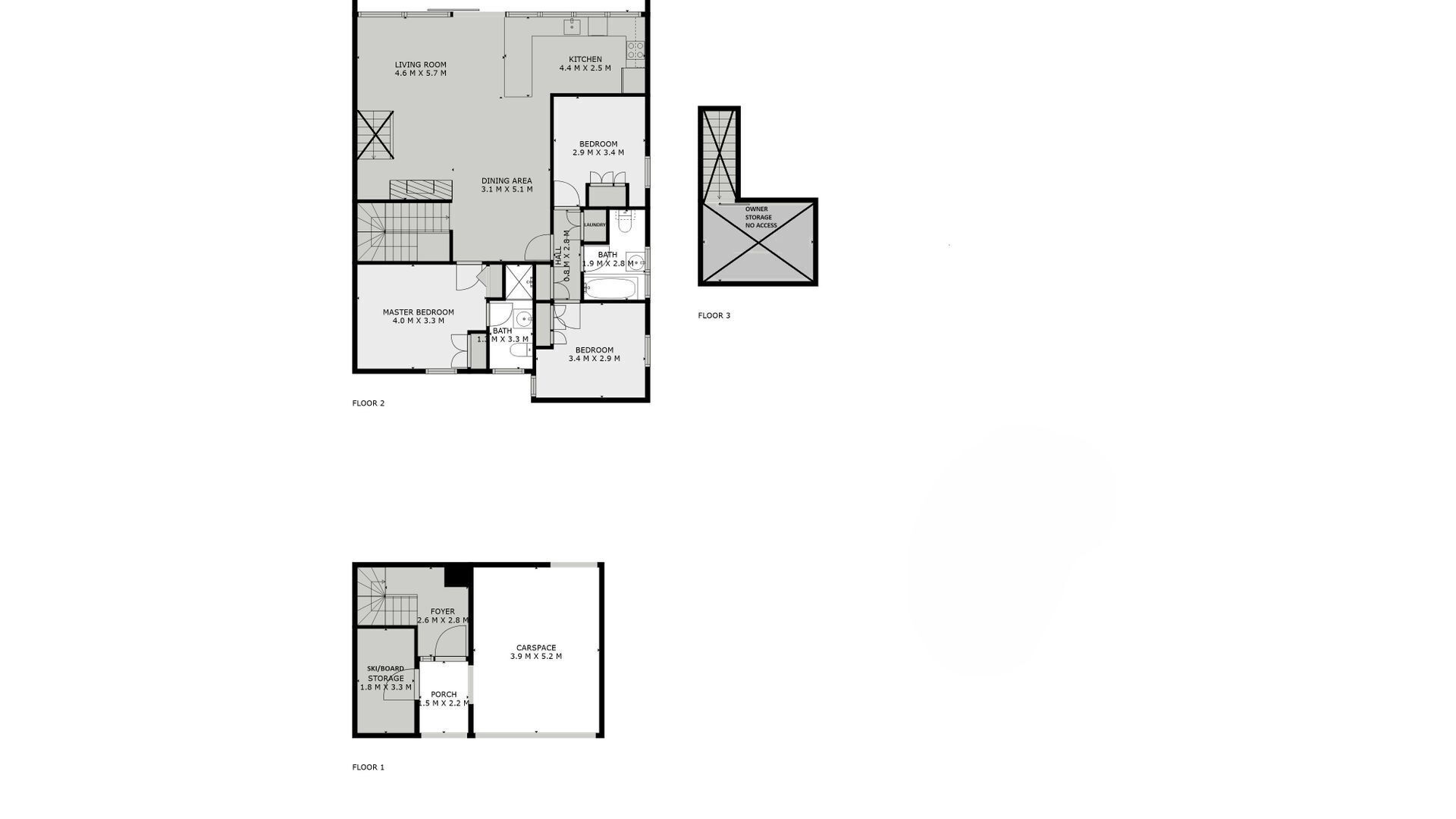 Een plattegrond van een meerlaags gebouw met een woonkamer, keuken, eetruimte, hoofdslaapkamer en twee badkamers op de begane grond.
