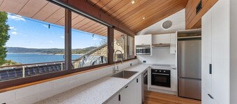 Ibis on Lake Jindabyne