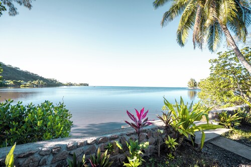 Fare Taina by Tiare Lodge