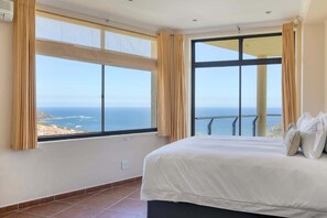 5 bedrooms, desk, iron/ironing board, WiFi