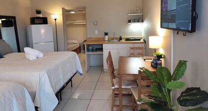 Walk to Everything: Beach, Shops-2270