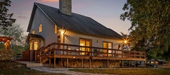 Hiwassee Riverfront 3 BR House 