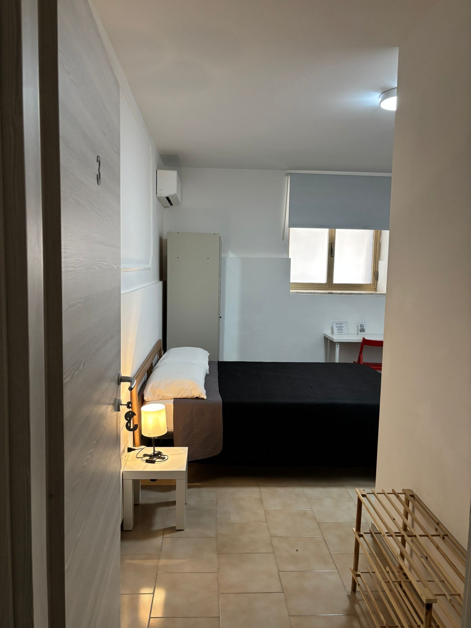 Kamar | Minibar, tirai kedap cahaya, setrika/meja setrika, dan Wi-Fi gratis