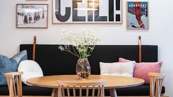 Design Condo, Balcony, Mountain View | In-room dining