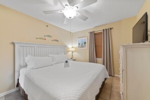 Condo, 1 King Bed with Sofa bed (Tradewinds 1103) | 1 bedroom