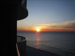 Condo, 1 King Bed with Sofa bed (Tradewinds 1103) | Property grounds