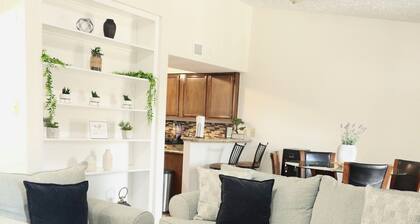 Cozy Getaway in Houston