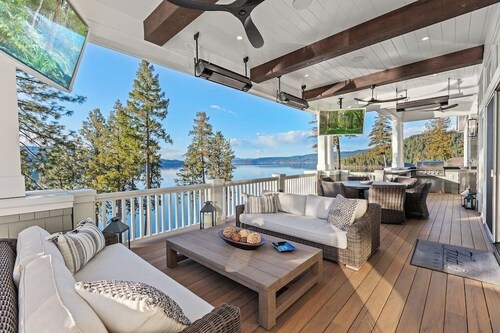 Welcome to The CDA Lakehouse at Pugh Point that offers tranquil luxury.