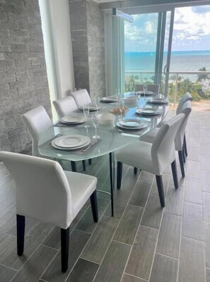 Dining - •Amazing Beachfront Condo• (Cancun)