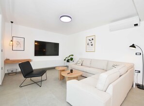 Fernseher