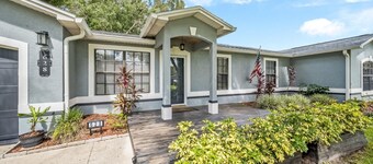 Charming Latin family room for 1 Guest 